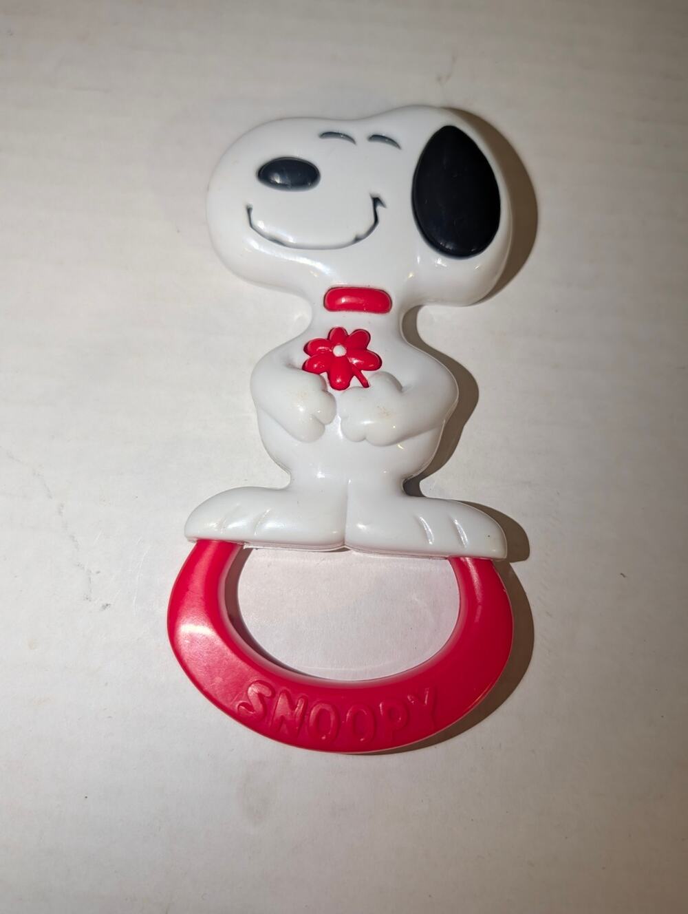 Vintage 1966 United Feature Syndicate Snoopy Peanuts Baby Rattle Toy